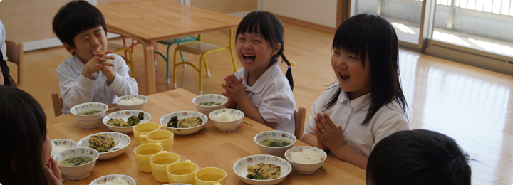 給食について